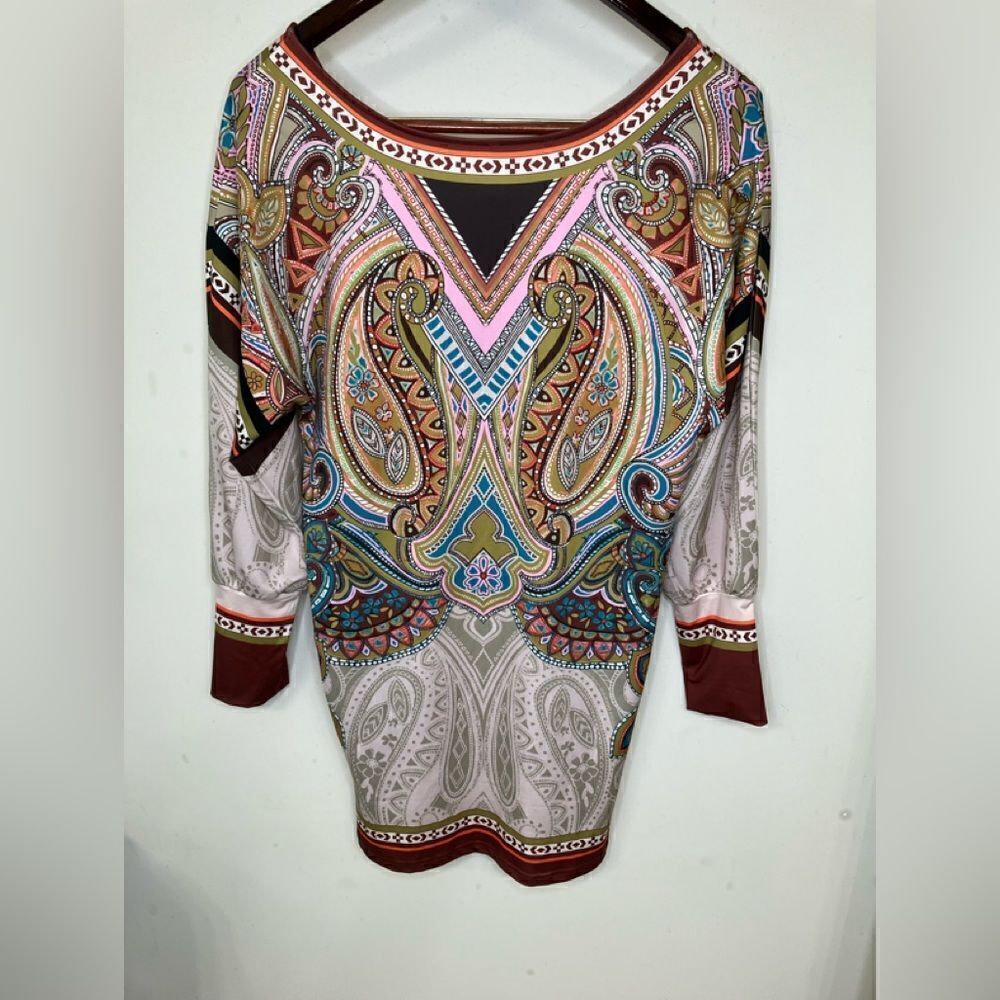 PEACHPUFF L Beautiful Tribal print, earthly tones ,sexy back